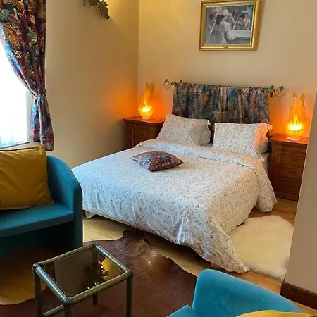 Chateau Les Tourelles Bertrix