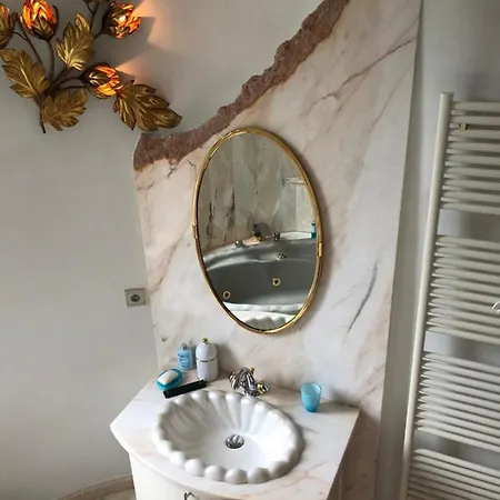 Chateau Les Tourelles