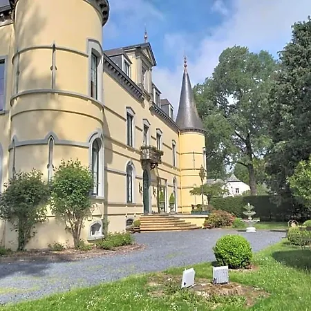 Chateau Les Tourelles Bertrix