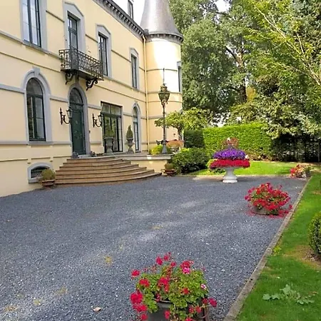 Bed & Breakfast Chateau Les Tourelles 3*