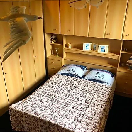 Bed & Breakfast Chateau Les Tourelles Bertrix